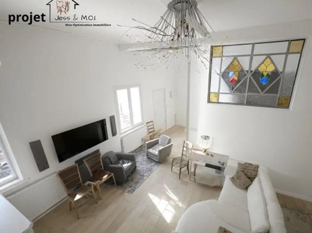 Propriété 6 pièces 197 m²
