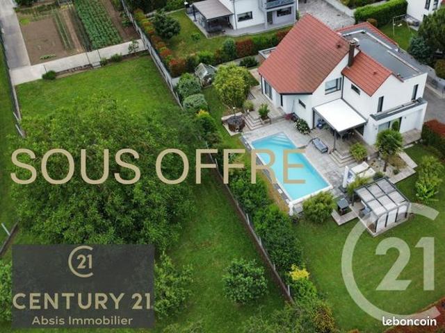 Propriété 6 pièces 197 m²