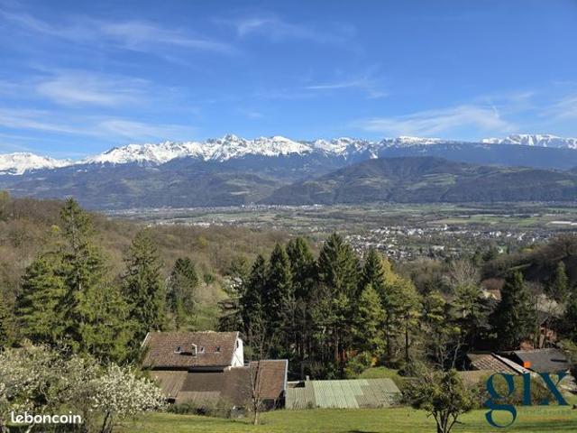 Propriété 6 pièces 197 m²
