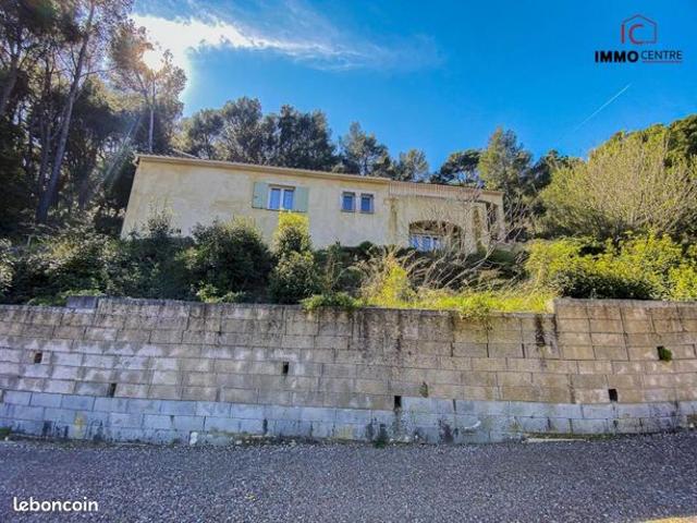 Propriété 6 pièces 197 m²
