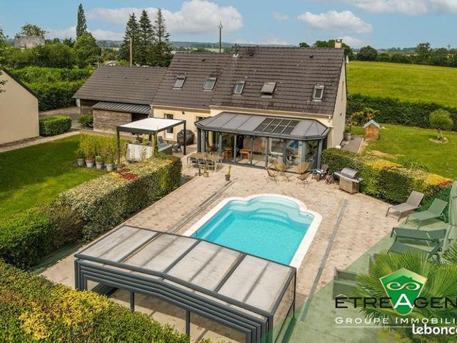 Propriété 6 pièces 197 m²