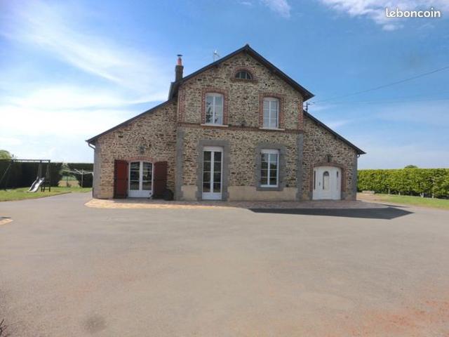 Propriété 6 pièces 197 m²