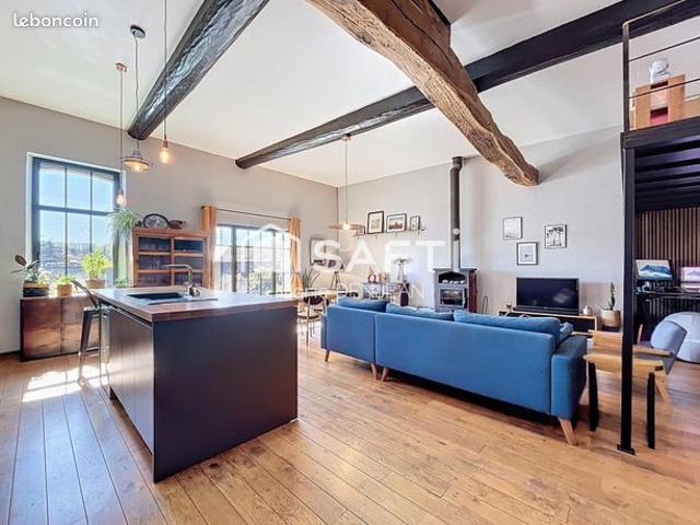 Propriété 6 pièces 198 m²