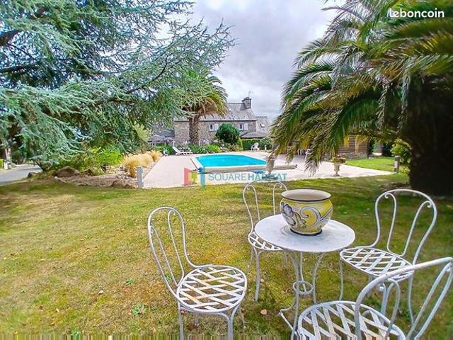 Propriété 6 pièces 198 m²