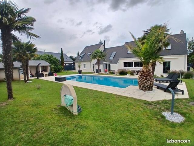 Propriété 6 pièces 190 m²