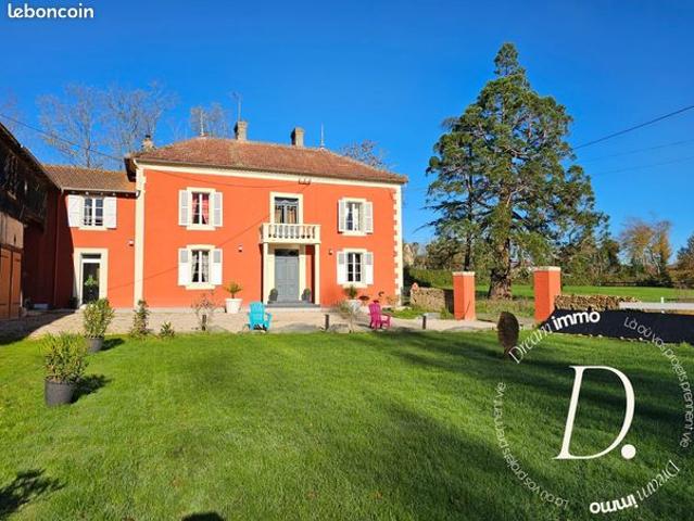 Propriété 6 pièces 190 m²