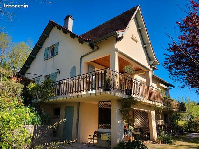 Propriété 6 pièces 190 m²