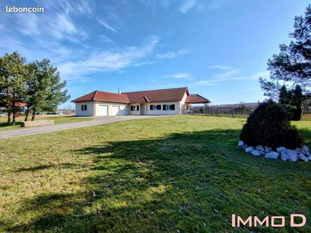Propriété 6 pièces 190 m²