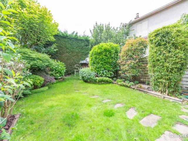Propriété 6 pièces 190 m²