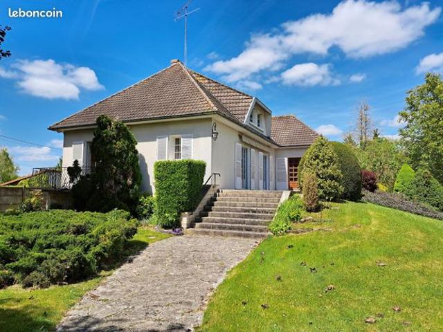Propriété 6 pièces 190 m²