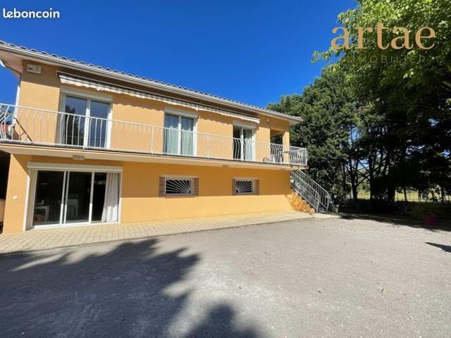 Propriété 6 pièces 190 m²