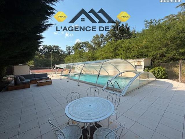 Propriété 6 pièces 190 m²