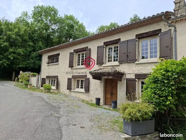 Propriété 6 pièces 191 m²