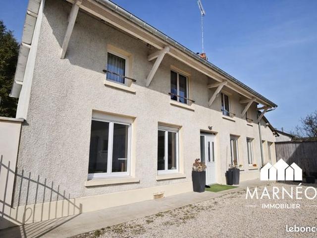 Propriété 6 pièces 192 m²