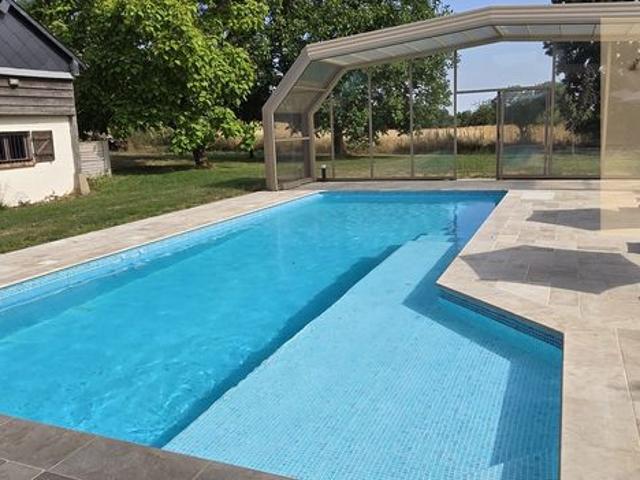 Propriété 6 pièces 192 m²