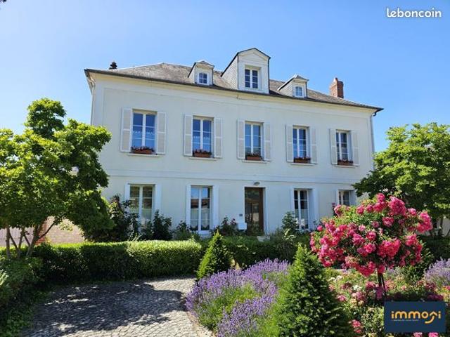 Propriété 6 pièces 193 m²