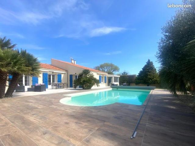 Propriété 6 pièces 204 m²