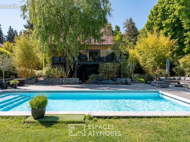 Propriété 6 pièces 204 m²
