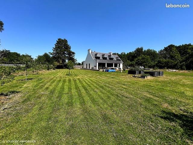 Propriété 6 pièces 205 m²