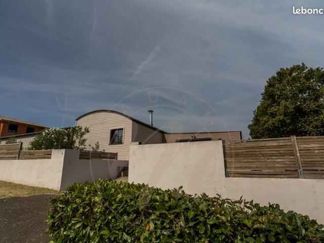 Maison 6 pièces 205 m²