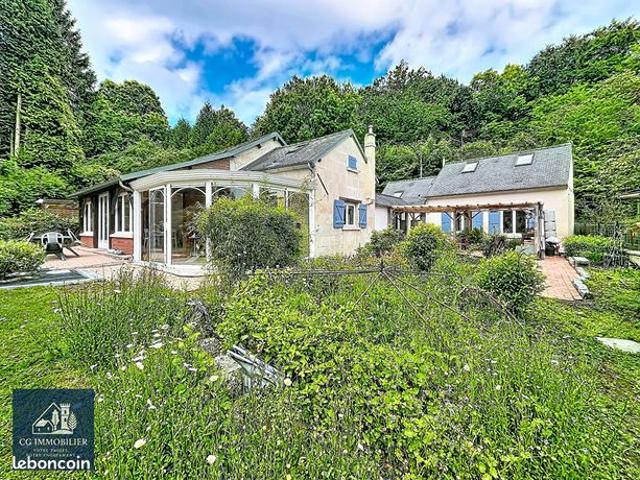 Propriété 6 pièces 205 m²
