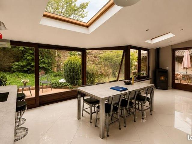 Propriété 6 pièces 206 m²