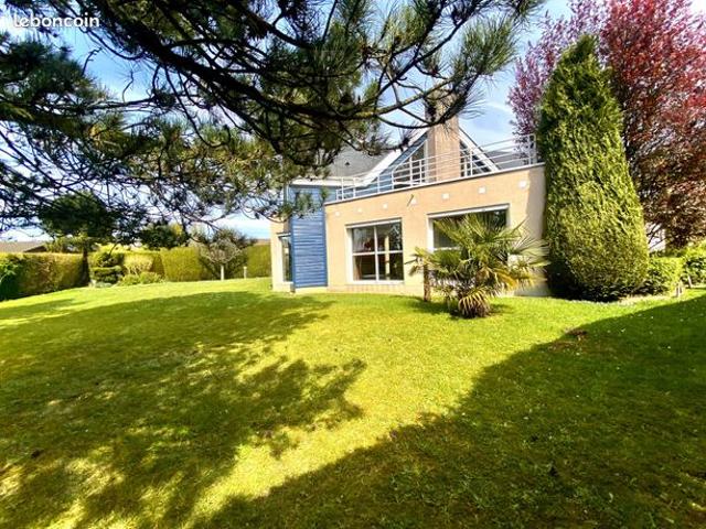 Propriété 6 pièces 207 m²
