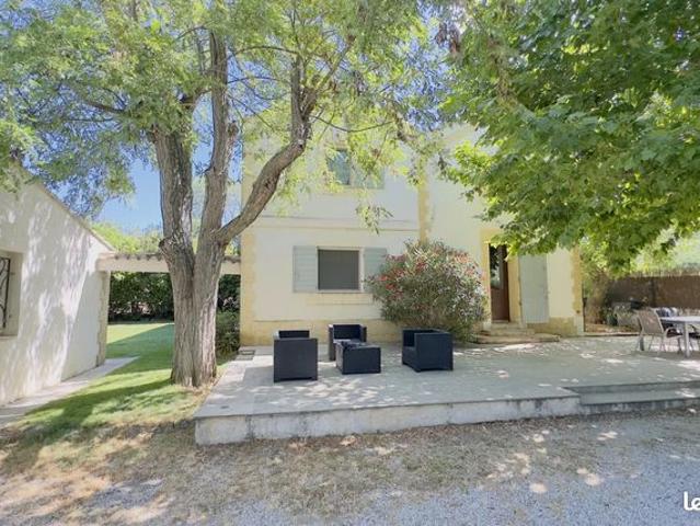 Propriété 6 pièces 208 m²