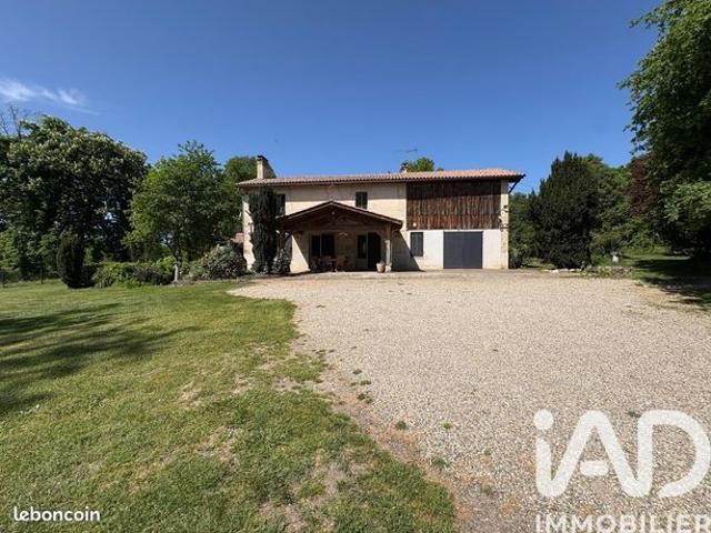 Propriété 6 pièces 209 m²