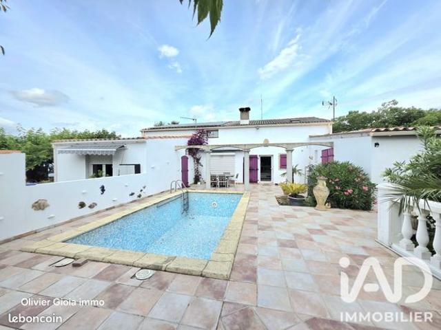 Propriété 6 pièces 200 m²