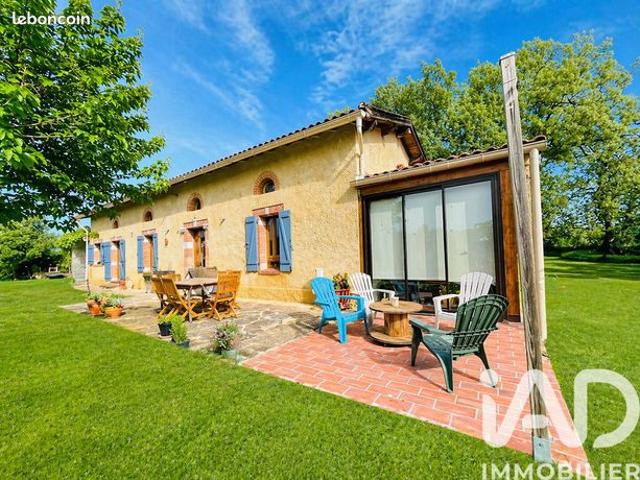 Propriété 6 pièces 200 m²