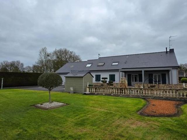 Propriété 6 pièces 200 m²