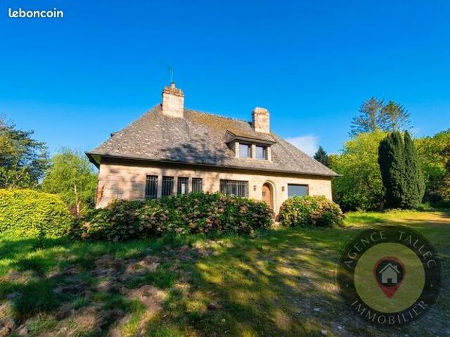 Propriété 6 pièces 200 m²