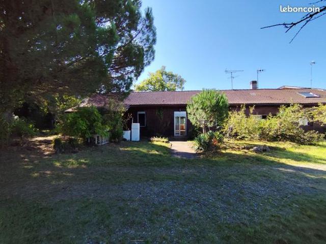 Propriété 6 pièces 200 m²