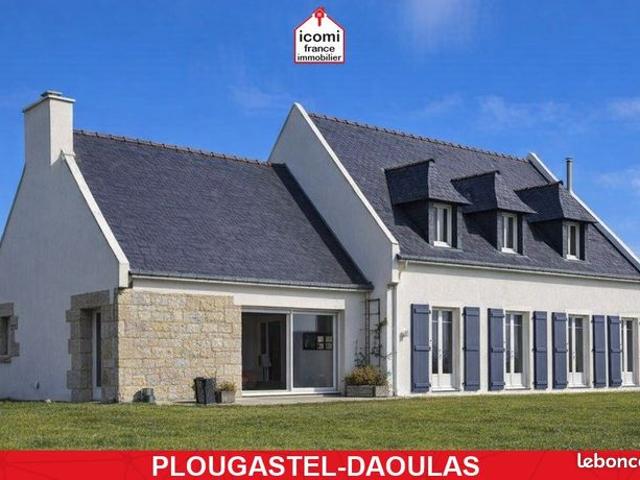 Propriété 6 pièces 200 m²
