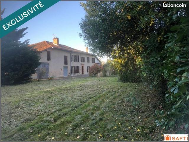 Propriété 6 pièces 200 m²