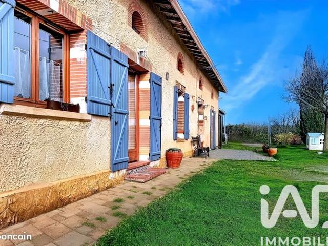 Propriété 6 pièces 200 m²