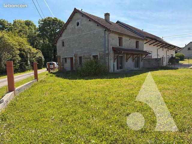 Propriété 6 pièces 200 m²
