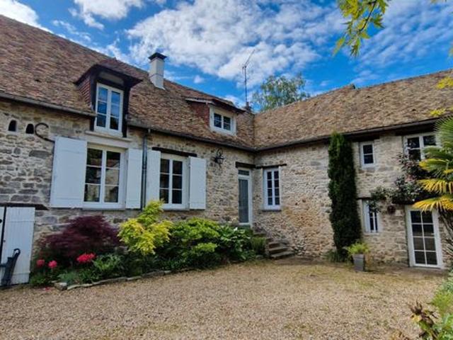 Propriété 6 pièces 200 m²