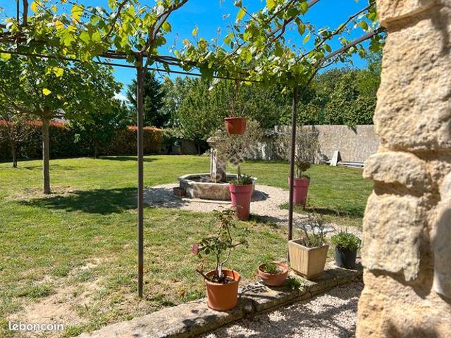 Propriété 6 pièces 200 m²