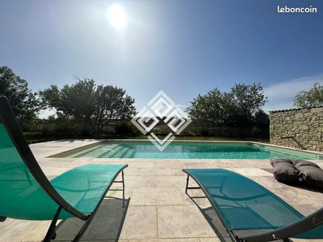 Propriété 6 pièces 200 m²