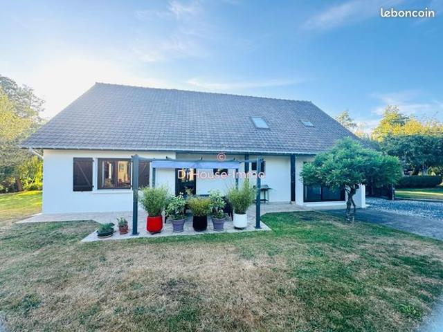 Propriété 6 pièces 200 m²
