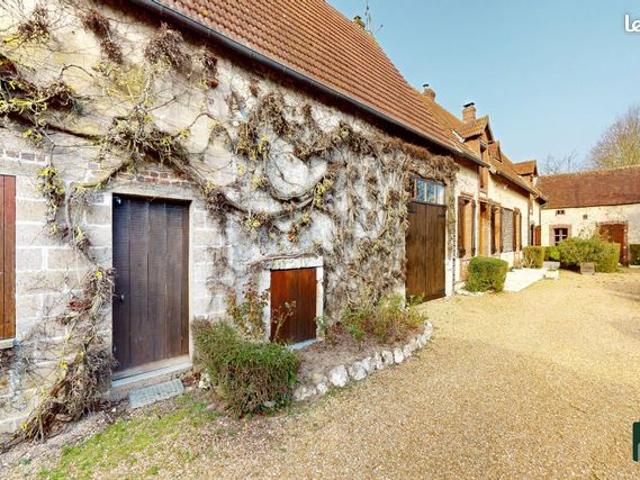 Propriété 6 pièces 202 m²