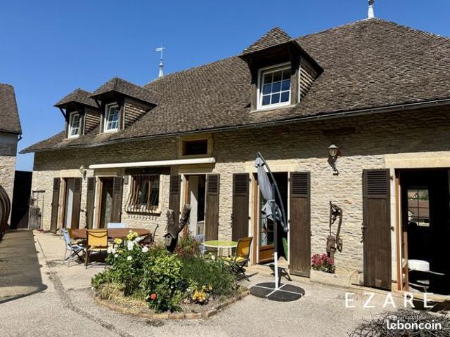 Propriété 6 pièces 202 m²