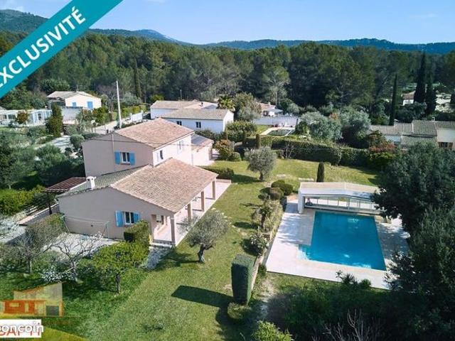 Propriété 6 pièces 203 m²