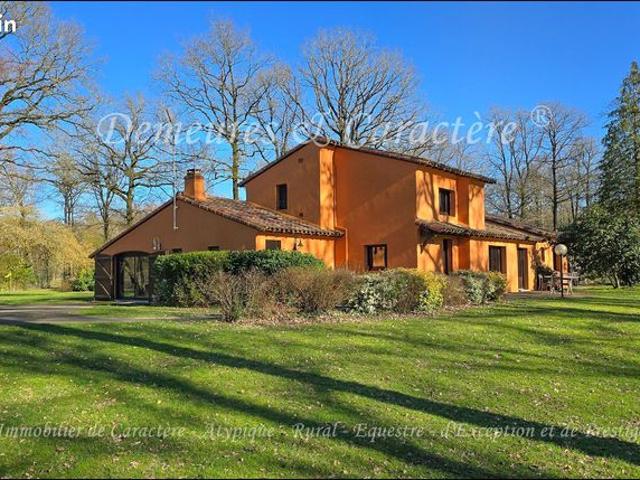 Propriété 6 pièces 217 m²