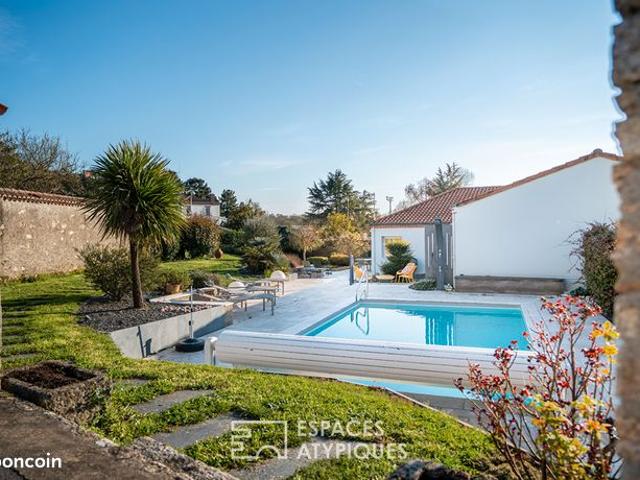 Propriété 6 pièces 217 m²