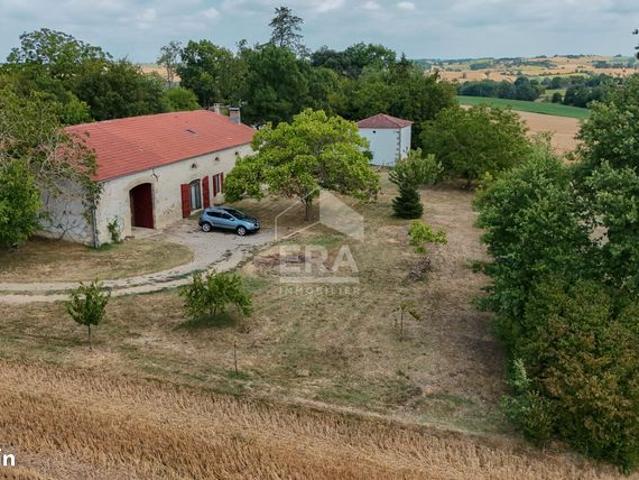 Propriété 6 pièces 218 m²