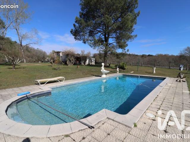 Propriété 6 pièces 210 m²
