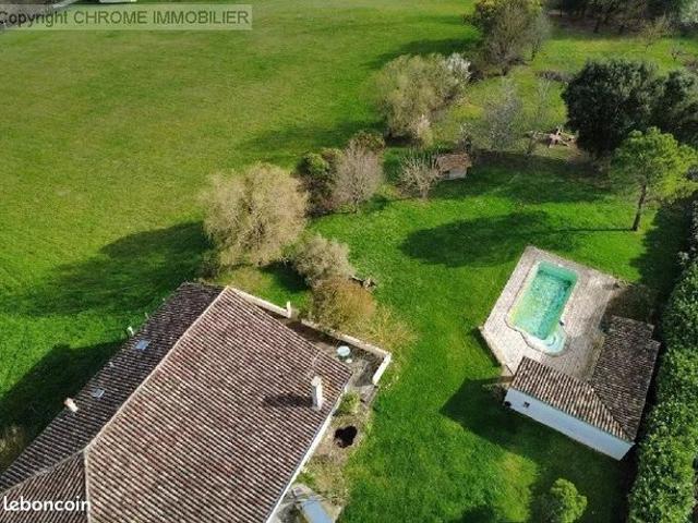 Propriété 6 pièces 211 m²